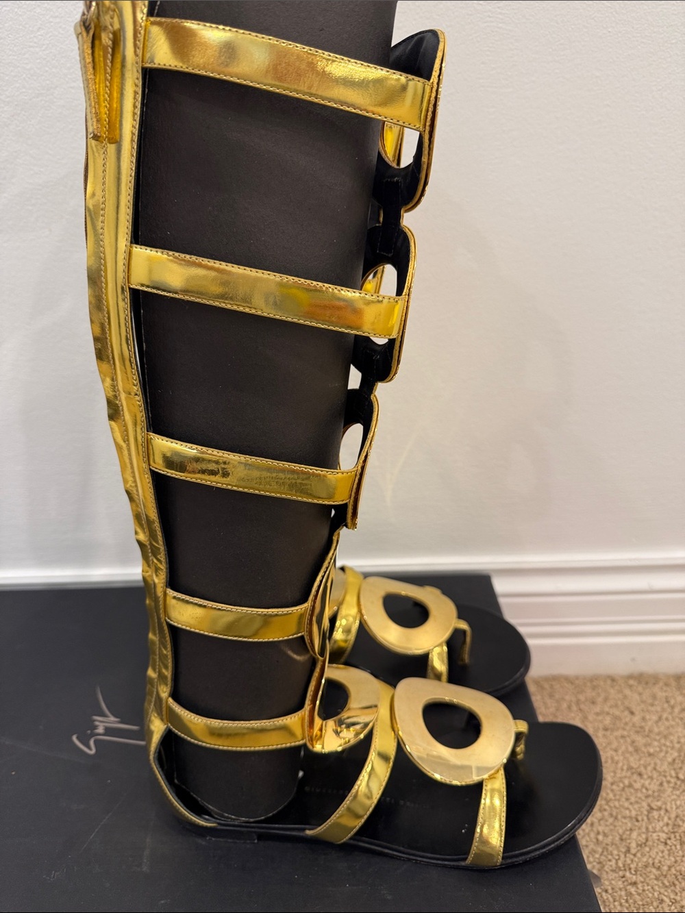 Giuseppe Zanotti Dubai Exclusive Gold Mirror Gladiator Runway Boots 37 - Picture 8 of 15